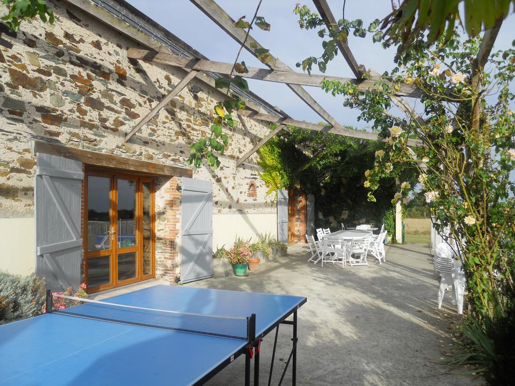 Logis Du Patis Roux Bed & Breakfast Nort-sur-Erdre  Dış mekan fotoğraf